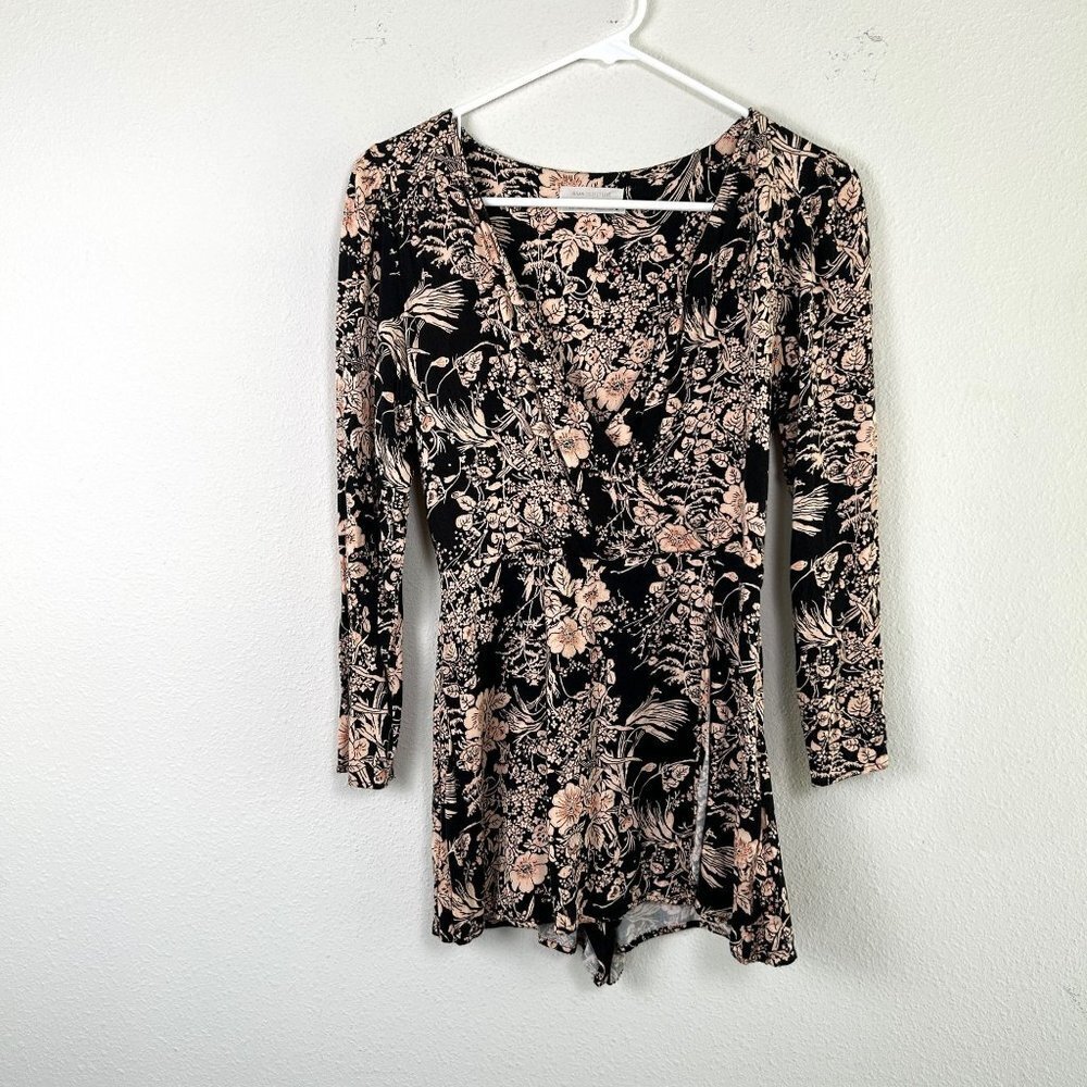 Urban Outfitters Romper Size S Black‎ Peach Floral Long Sleeve Shorts Faux Wrap